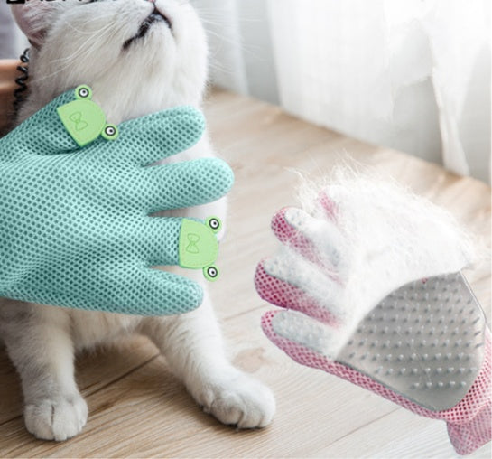 Pet hair removal
